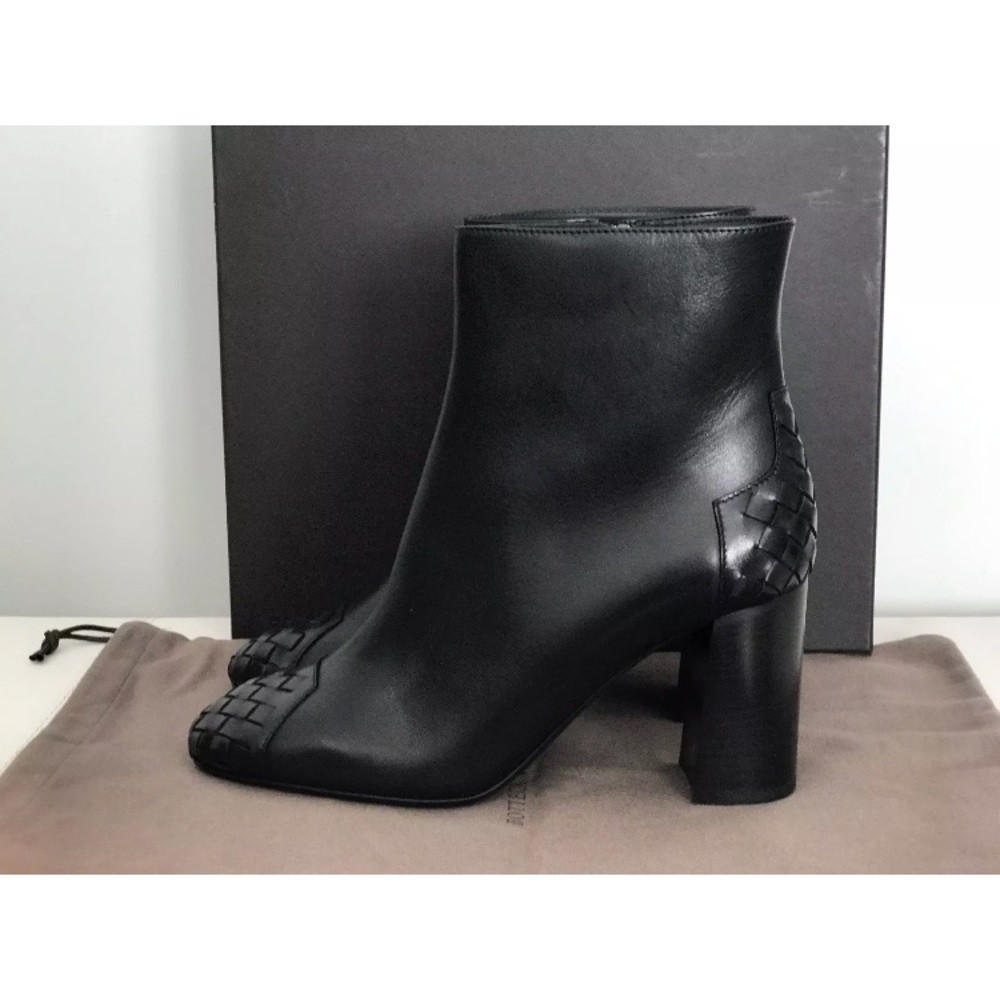 Bottega Veneta Jungle Calf Leather Ankle Boots, 38 - Picture 5 of 8